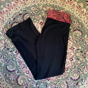 American Eagle aerie yoga flare pants M Short